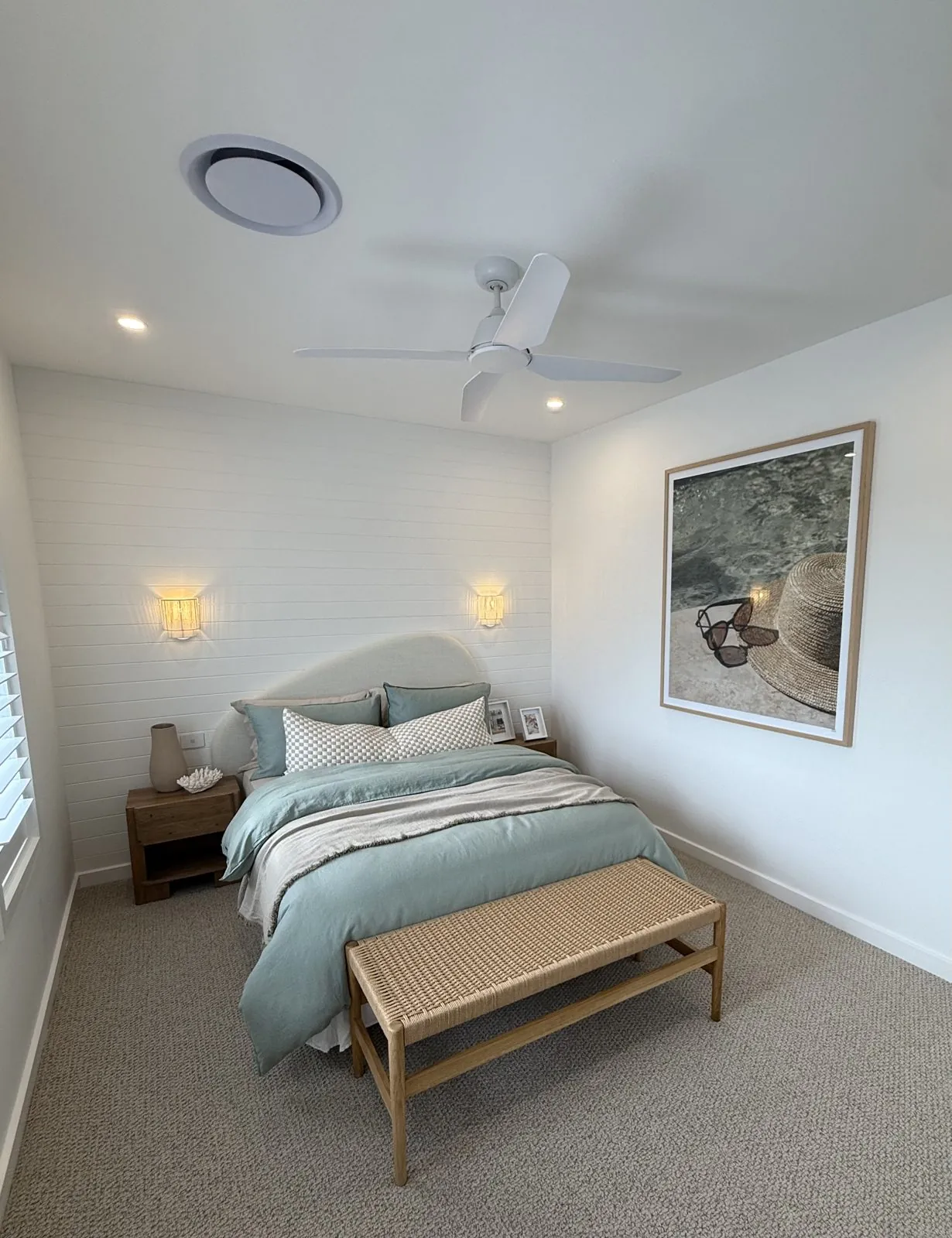 Bedroom fan with downlights